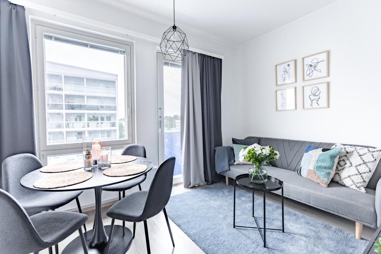 Arctic Blue City Suite Rovaniemi Exterior photo